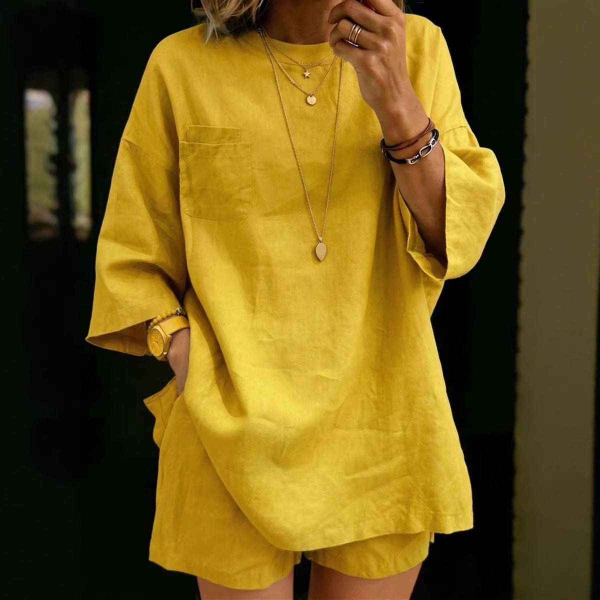 Women's Loose-fitting Short-sleeve And Shorts Set